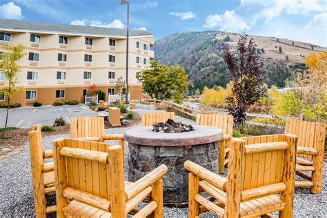 Comfort inn missoula mt - Now $118 (Was $̶1̶6̶0̶) on Tripadvisor: Comfort Inn, Missoula. See 655 traveler reviews, 66 candid photos, and great deals for Comfort Inn, ranked #7 of 43 hotels in Missoula and rated 4 of 5 at Tripadvisor. 